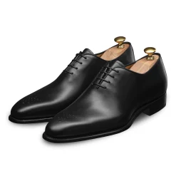 Hot LodinG Richelieu One-Cut à bout fleuri Milan 345 Noir